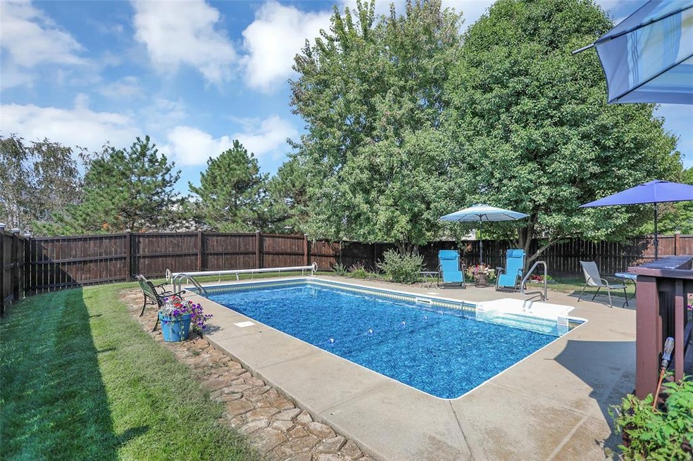 5048 W Bay Rd, Plainfield, IN 46168 - photo 1