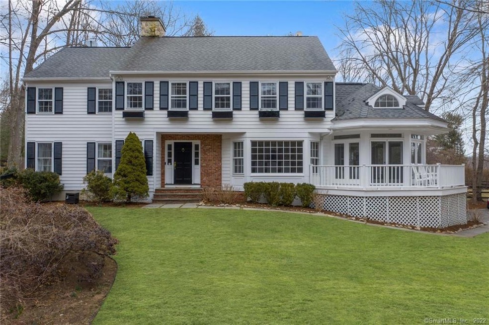 101 Comstock Hill Rd, New Canaan, CT 06840 - photo 1