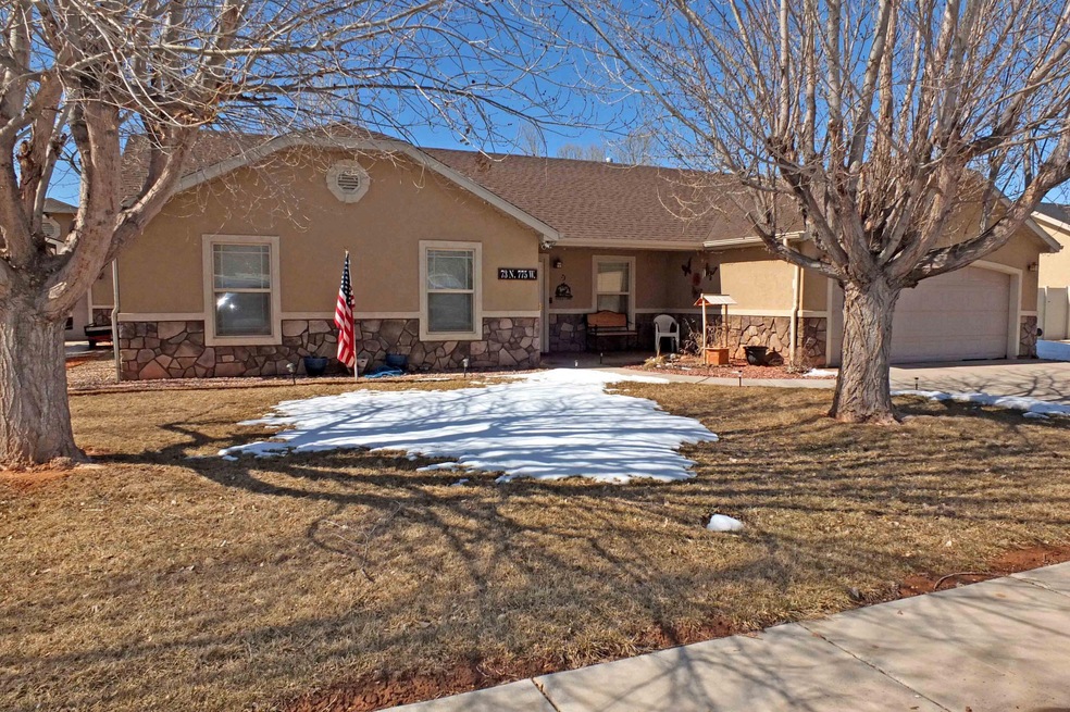 73 775 W, Parowan, UT 84761 - photo 1
