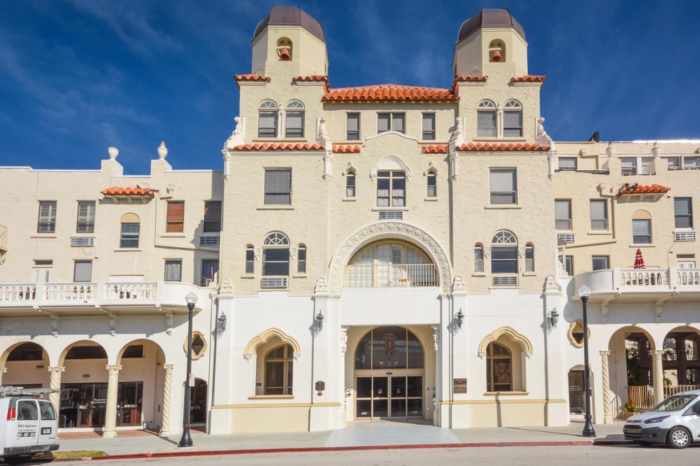 235 Sunrise Ave #1022_Gloria Rodriguez J