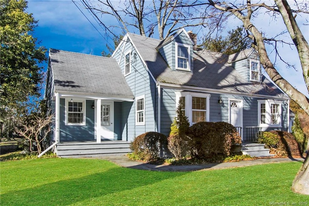 76 Orchard Hill Dr, Fairfield, CT 06824 - photo 1