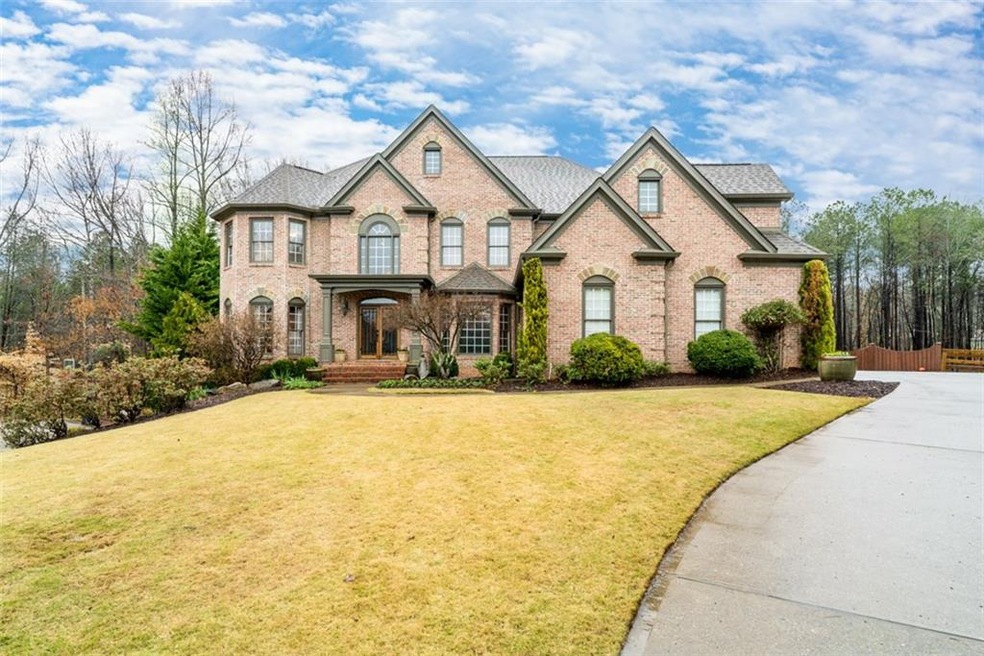 Custom 3 1/2 side brick home on huge level cul de 