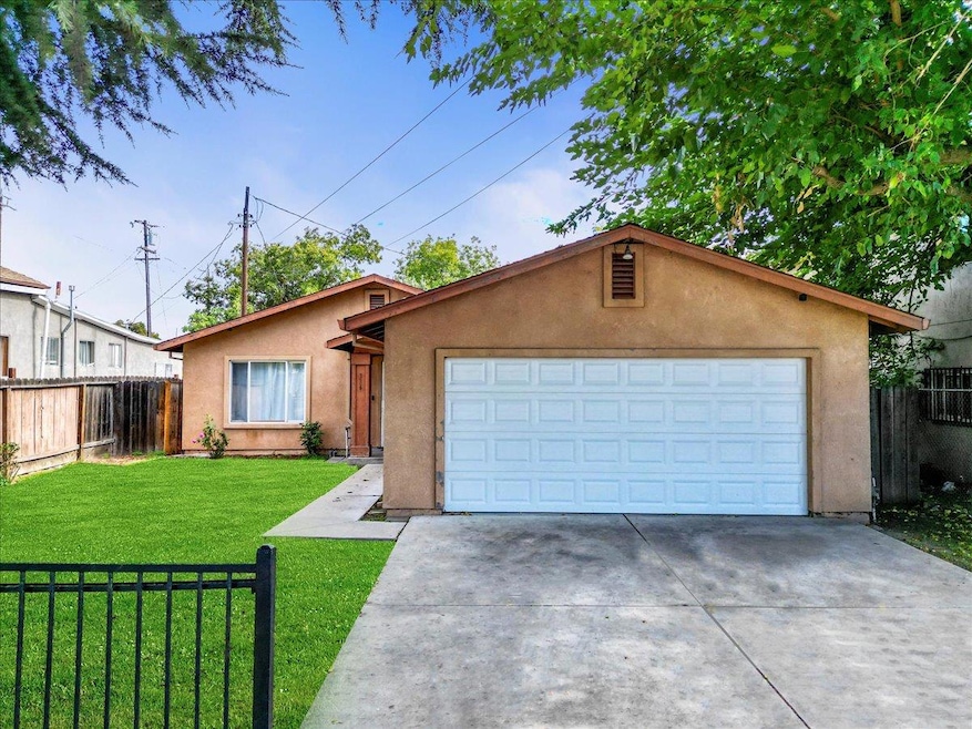 336 S Airport Way, Stockton, CA 95205 - photo 1