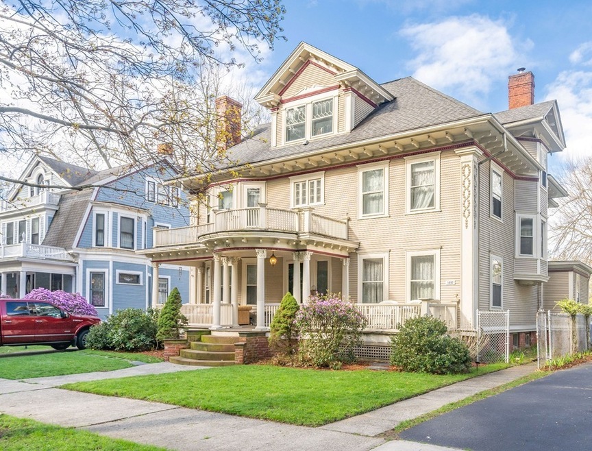 300 Forest Park Ave, Springfield, MA 01108 - photo 1