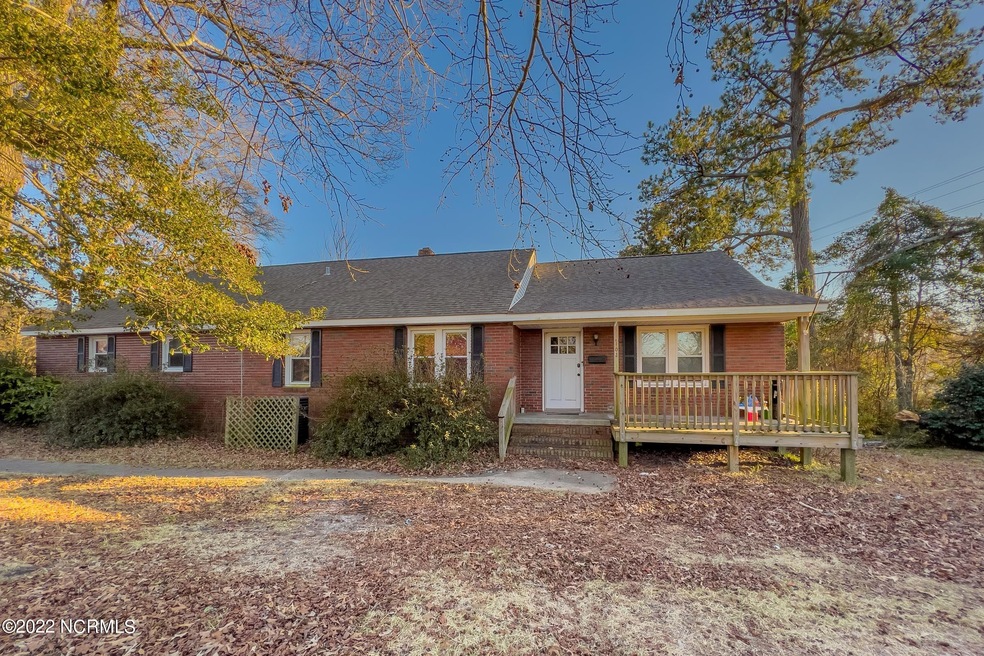 102 Wynne Rd, Havelock, NC 28532