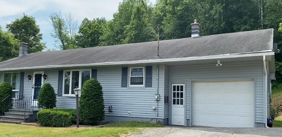 209 Skyline Dr, West Rutland, VT 05777 - photo 1