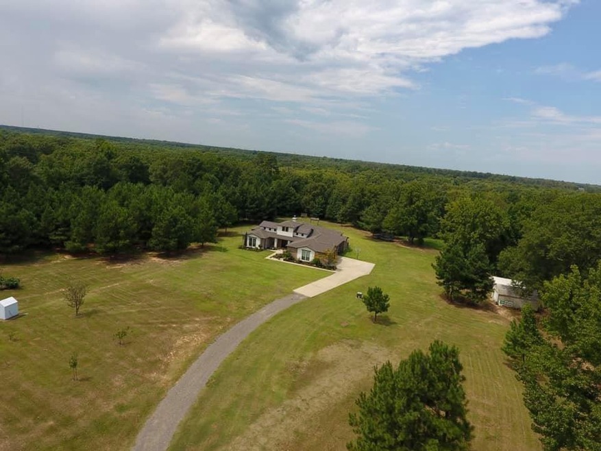 168 Ashly Ln, Texarkana, TX 75503 - photo 1