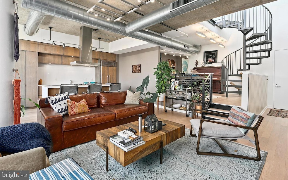 Metropole unit 712, Washington, DC 20005 - photo 1