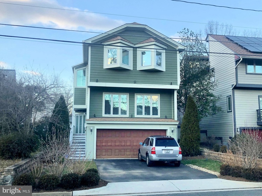 307 N West St, Falls Church, VA 22046 - photo 1