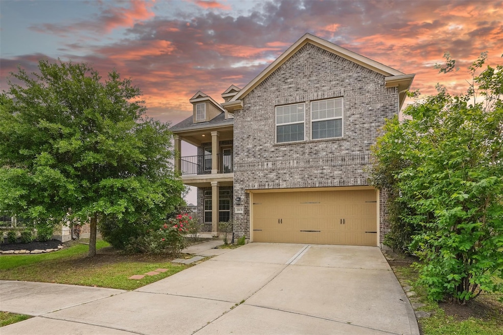 For Sale $419,990 • Co-Listing Agent