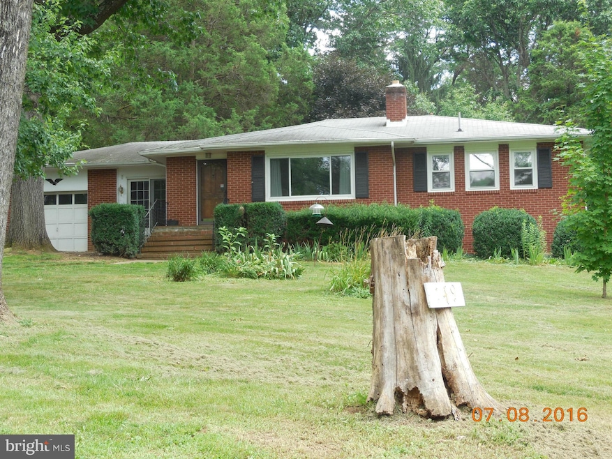 149 Dungadin Rd, Front Royal, VA 22630 - photo 1