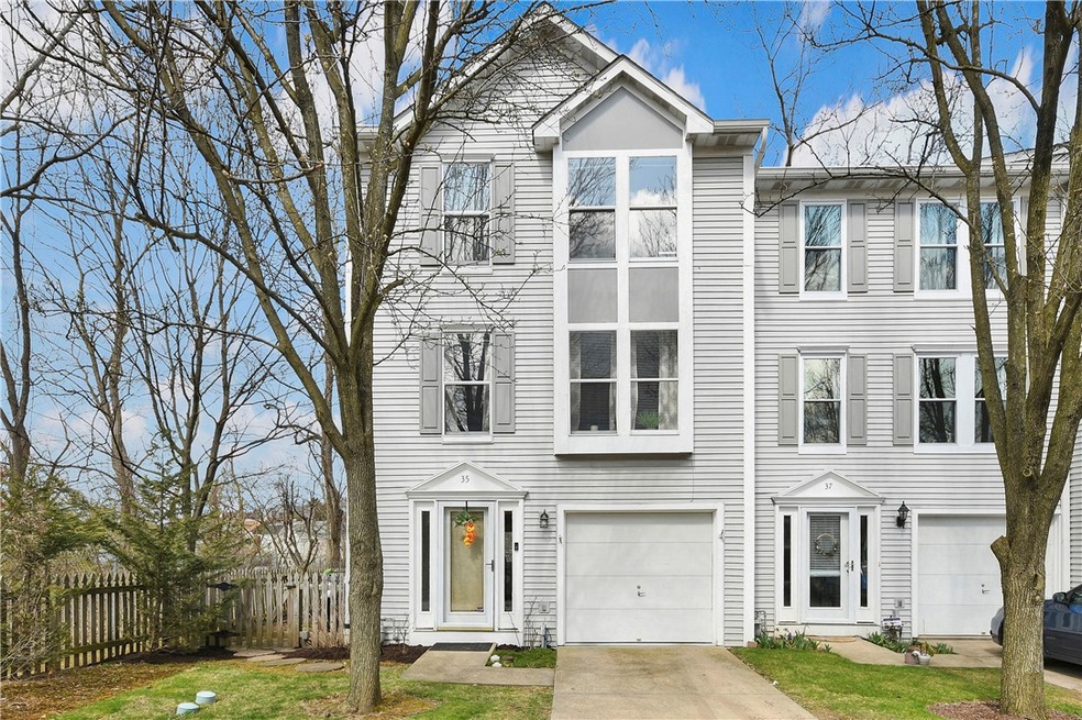 Great opportunity to own an end unit in this sough