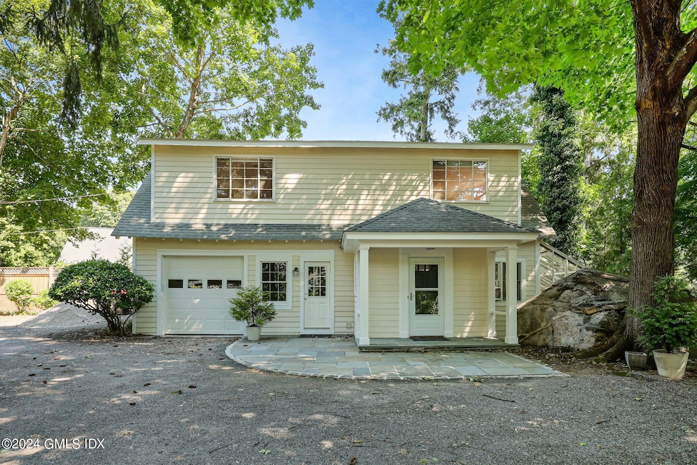 14 Grove Ln, Greenwich, CT 06831 - photo 1