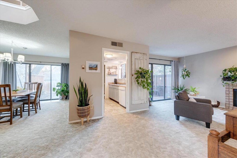 54 Morrow Dr, Bedford, TX 76021 - photo 1