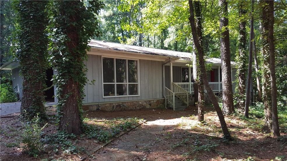 This 4 Bedroom Ranch on a Quiet Cul de Sac is read