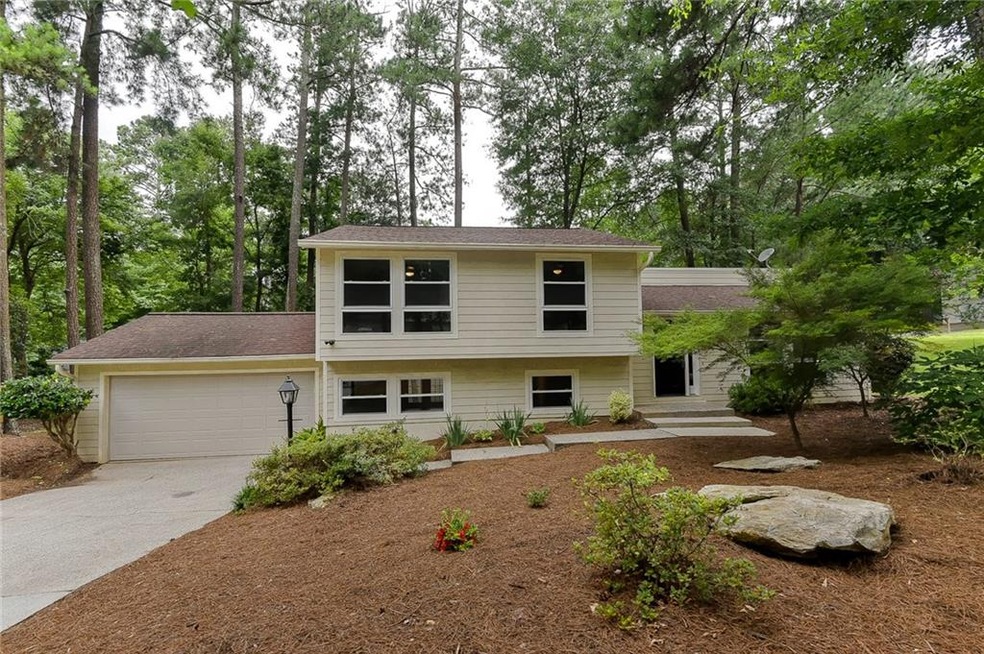 Charming updated home in Martins Landing