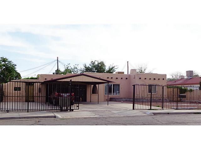 10 Half Moon Dr, El Paso, TX 79915 - photo 1