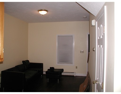 12 Flint St unit B, Lynn, MA 01905 - photo 1
