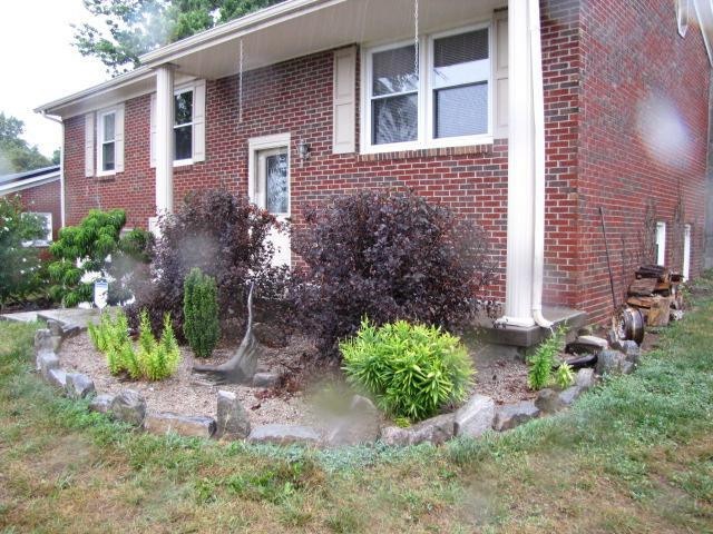 185 Providence Rd, Harrodsburg, KY 40330 - photo 1