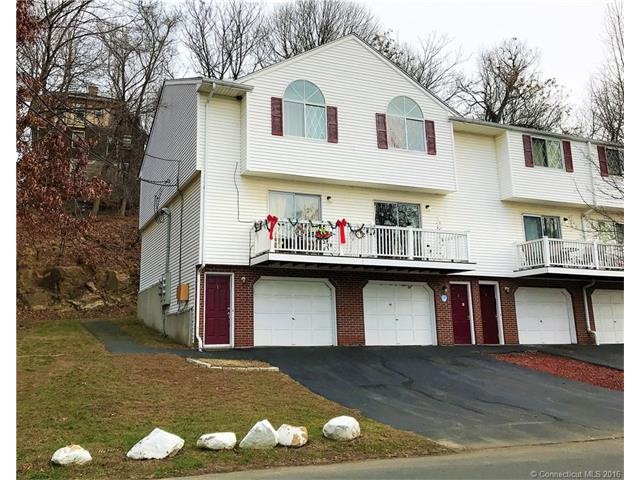 176 Lincoln St unit 1, Waterbury, CT 06710 - photo 1