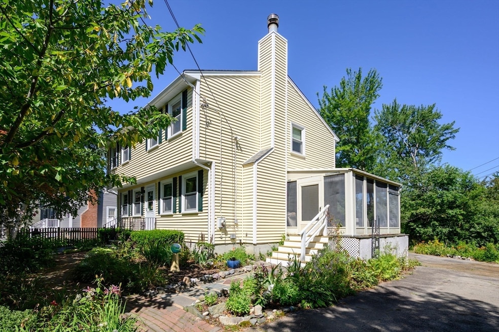 54 Katherine St, North Weymouth, MA 02191 - photo 1