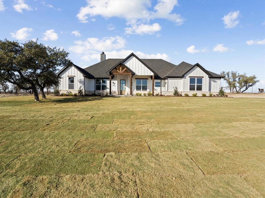100 Bosal Ln, Weatherford, TX 76088 - photo 1