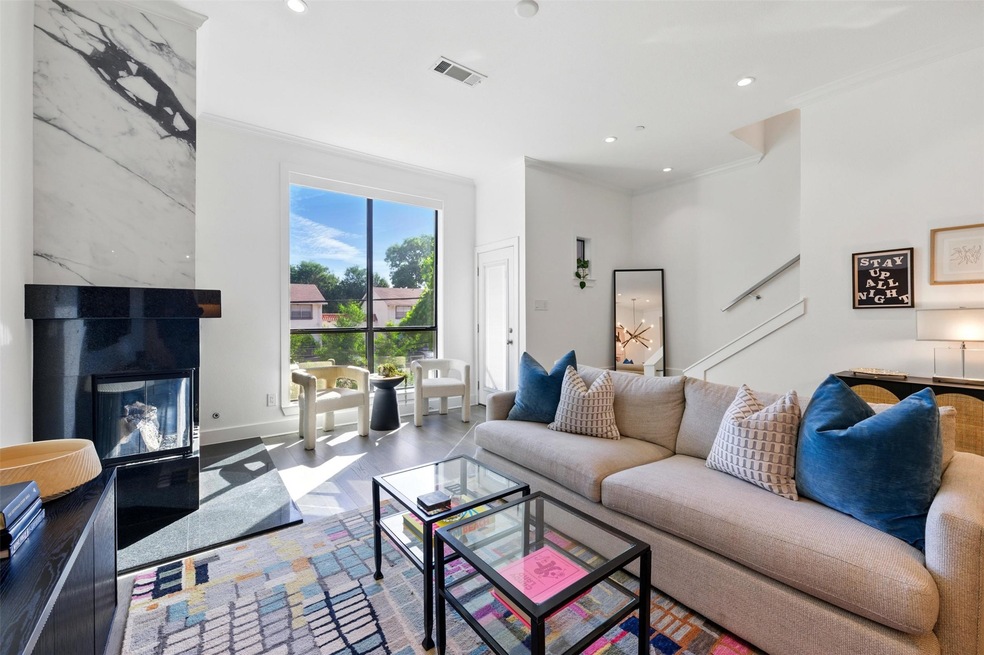 4211 Rawlins St unit 525, Dallas, TX 75219 - photo 1