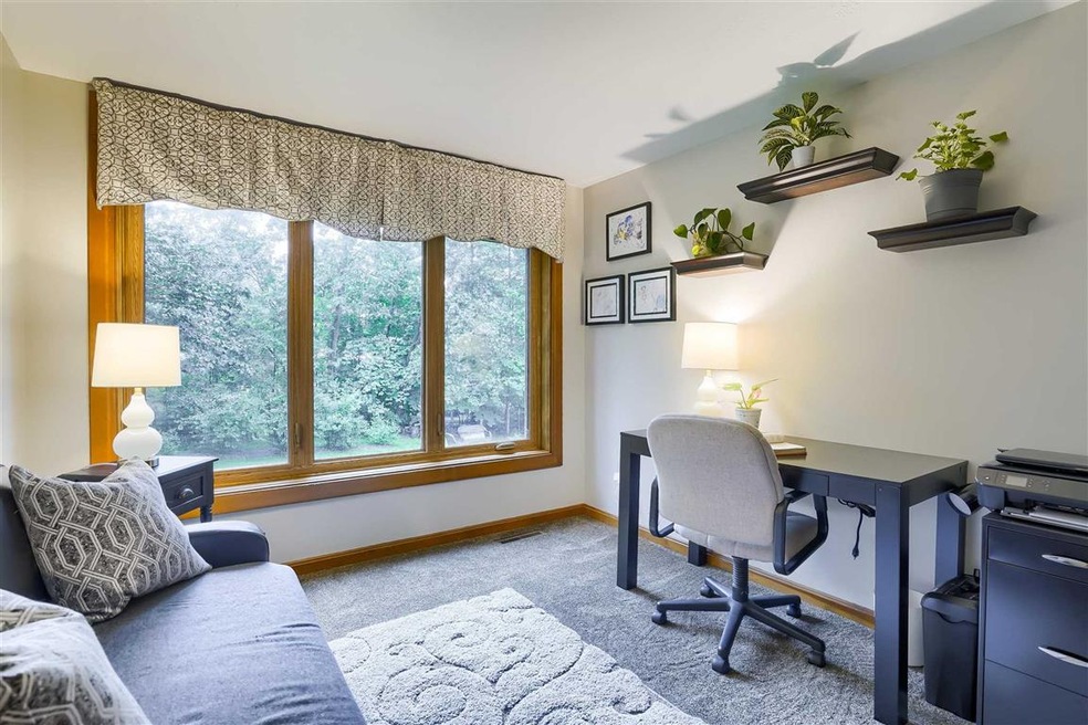 11 Georgetown Dr, Milford, NH 03055 - photo 1