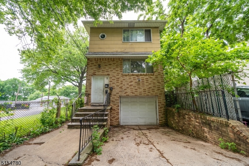 1 Keasbey St, Harrison, NJ 07029 - photo 1