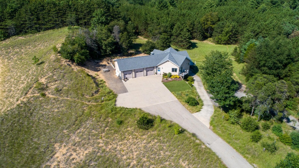 5225 Ruby Ridge, Holland-6