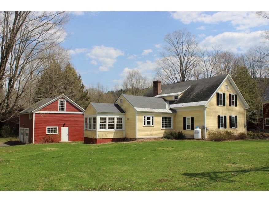 15 Pleasant St, Bellows Falls, VT 05101 - photo 1