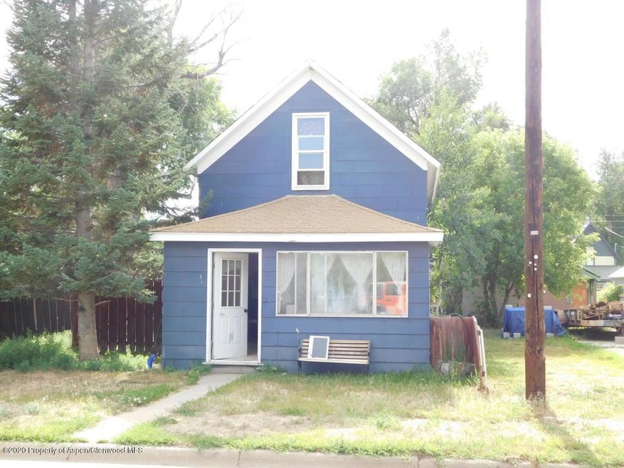 572 Colorado St, Craig, CO 81625 - photo 1