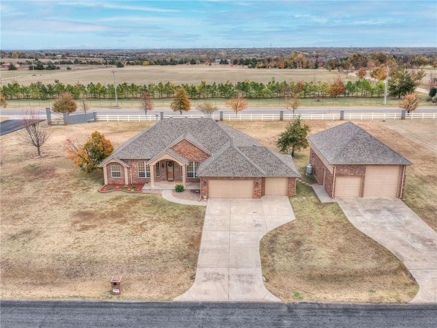 23800 Bella Vista St, Edmond, OK 73025 - photo 1