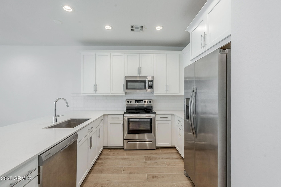 4655 S Glacier, Mesa, AZ 85212 - photo 1