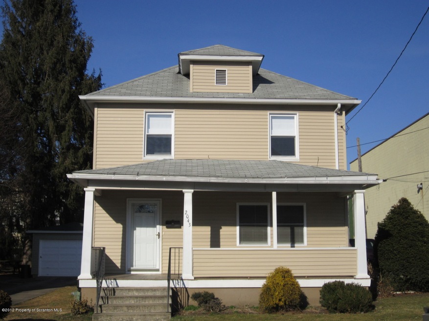 2043 Rigg St, Dunmore, PA 18512 - photo 1