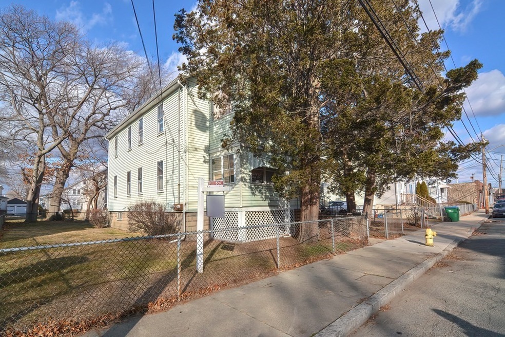 90 Golden Ave, Medford, MA 02155 - photo 1