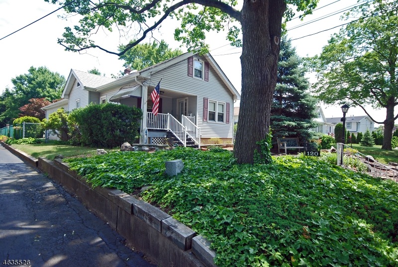 120 Shepherd Ave, Middlesex, NJ 08846 - photo 1