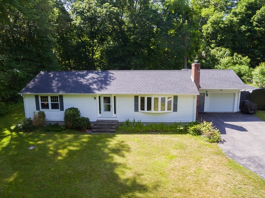 21 Oak St, Millville, MA 01529 - photo 1