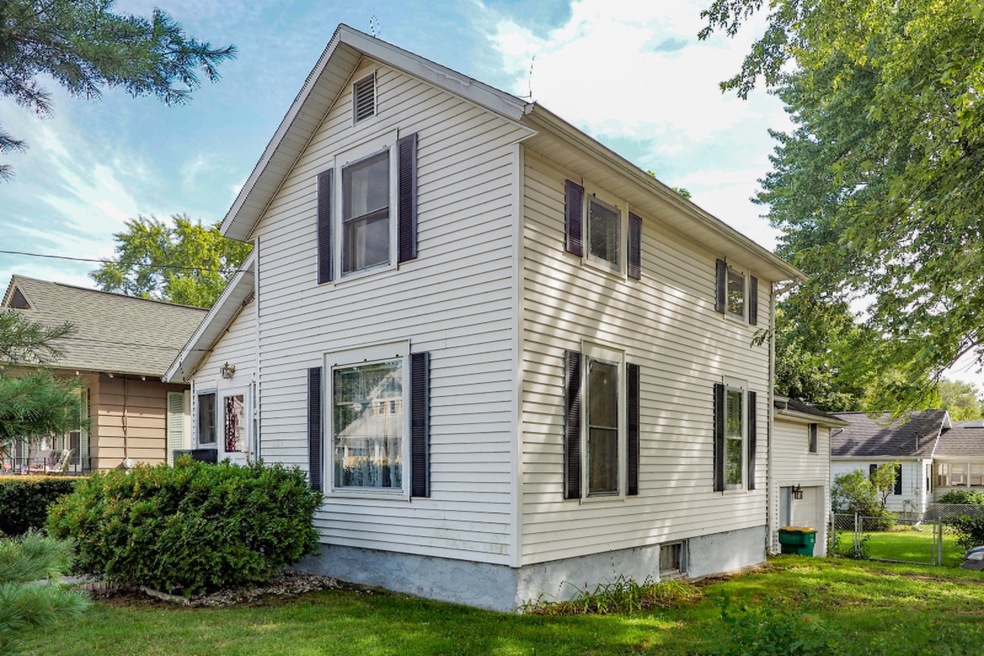 96 Bryant Street-100