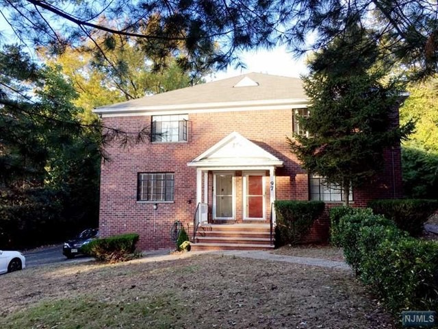 97-99 Tracey Place unit 1, Englewood, NJ 07631 - photo 1