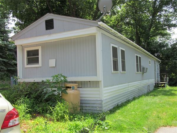 557-69 SW Cutoff, Auburn, MA 01501 - photo 1