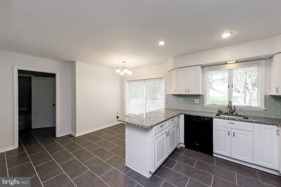 1905 Ridge Rd, Reisterstown, MD 21136 - photo 1