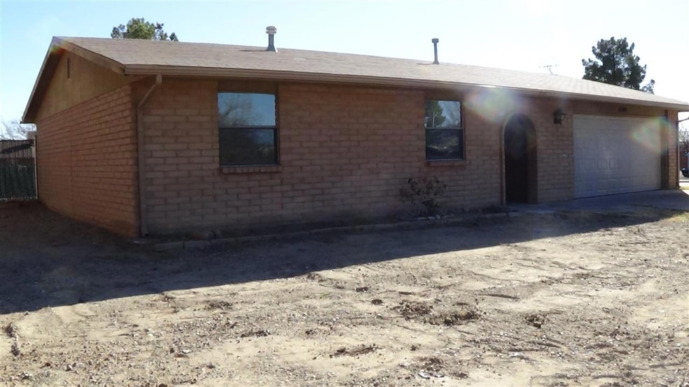 1500 Pinon Dr, Alamogordo, NM 88310 - photo 1