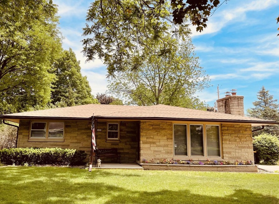 1400 N 118th St, Milwaukee, WI 53226 - photo 1