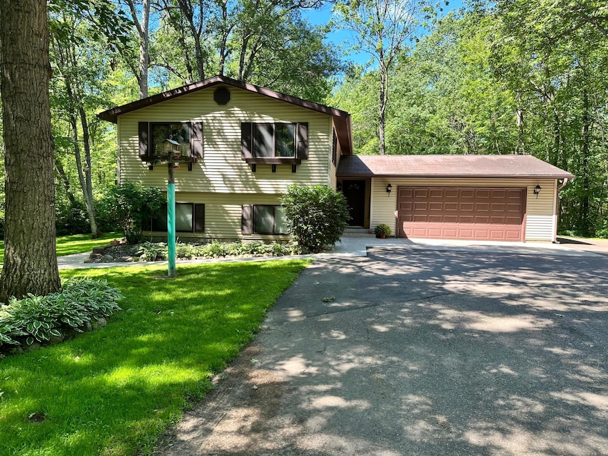 Under Contract $399,900