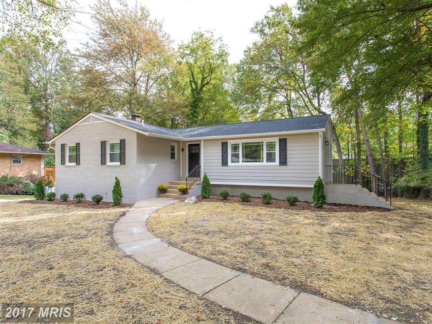 9213 Brian Dr, Vienna, VA 22180 - photo 1