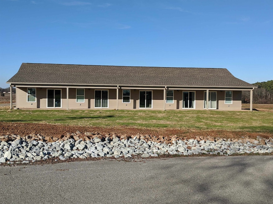 5513 Bay Village Dr unit 1, Athens, AL 35611 - photo 1