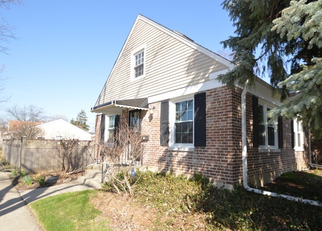 724 Suffolk Ave, Westchester, IL 60154 - photo 1