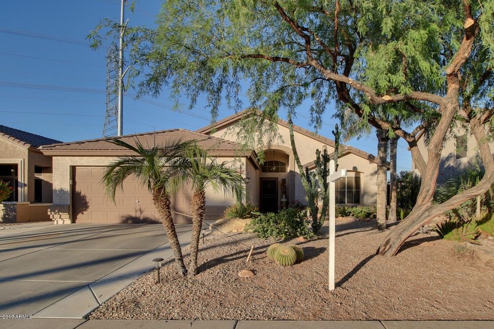 1046-West-Hearne-Way-10