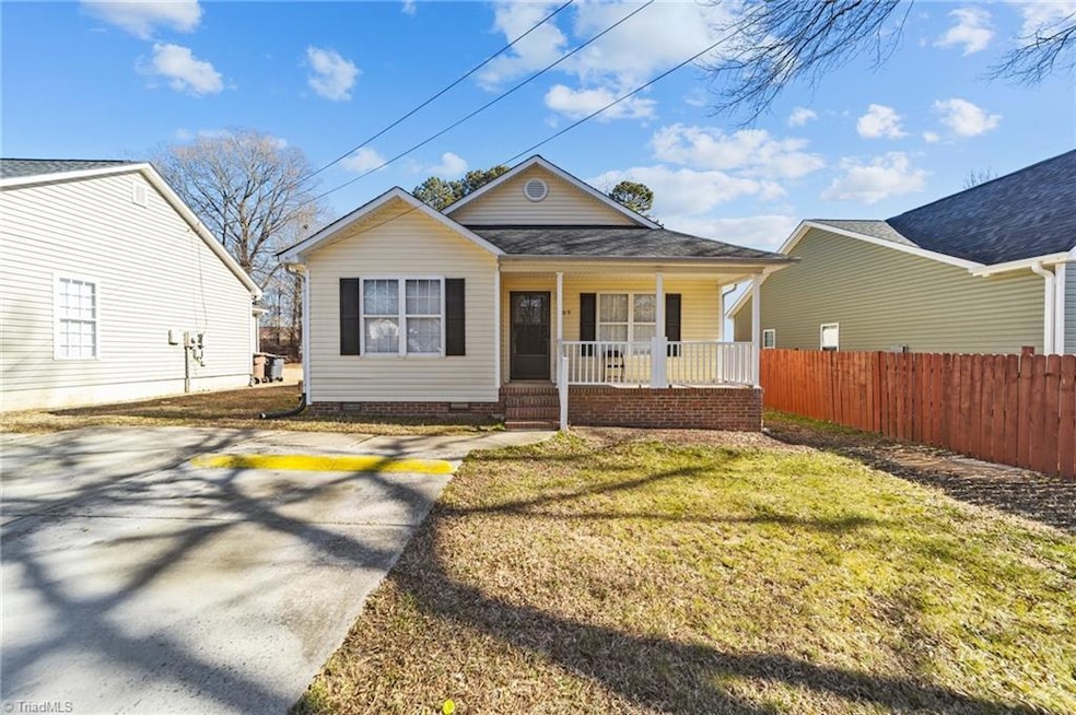 209 Guerrant St, Greensboro, NC 27401 - photo 1